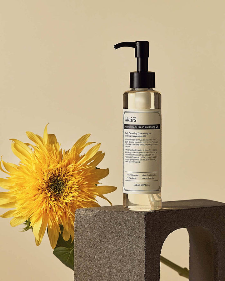 Dear Klairs Gentle Black Fresh Cleansing Oil bottle label detail