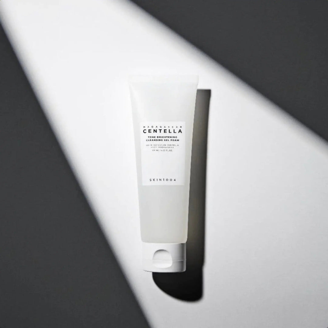 SKIN1004 Madagascar Centella Tone Brightening Cleansing Gel Foam