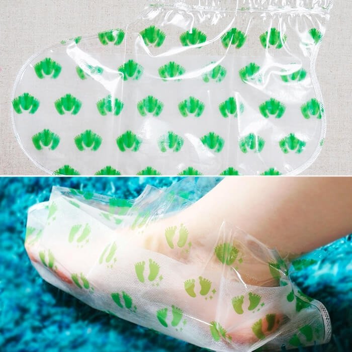 Skinfood Mint Sparkling Foot Peeling Socks